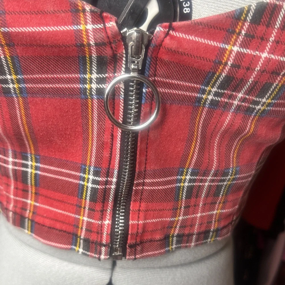 Forever 21 Red Plaid Crop Top with Zipper - Picture 2 of 6